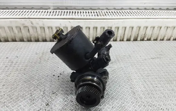 Mazda Premacy Power steering pump