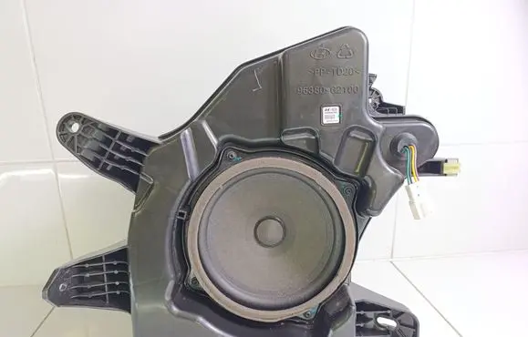 Hyundai Ioniq Subwoofer speaker 96380G2100