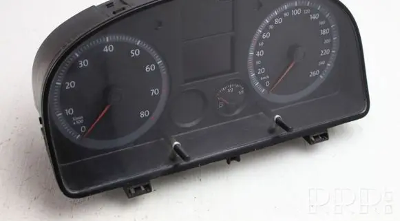 Volkswagen Caddy Speedometer (instrument cluster) 2K0920841B