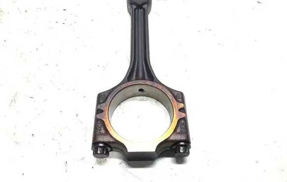 Volkswagen Polo V 6R Connecting rod/conrod 