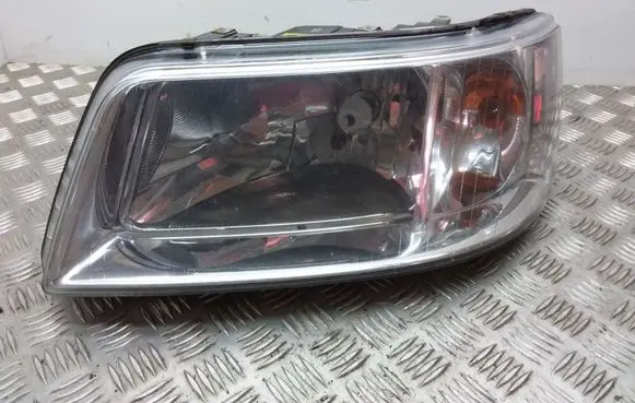 Volkswagen Transporter - Caravelle T5 Headlight/headlamp 7H1941015J