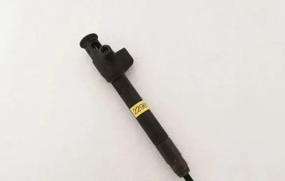 Citroen C4 II Picasso Fuel injector 28319895