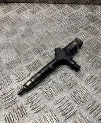 Mazda 6 Fuel injector 
