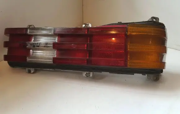 Mercedes-Benz W123 Rear/tail lights 22064R