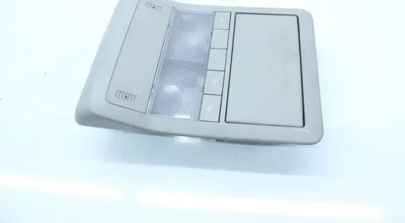 Chevrolet Captiva Front seat light
