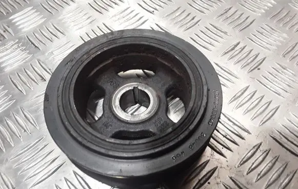 Toyota Corolla Verso AR10 Crankshaft pulley 134700D040