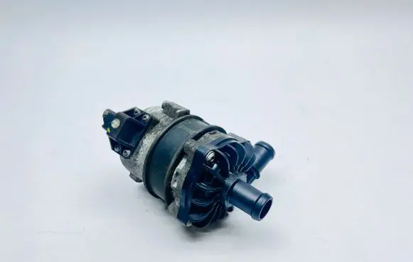 Bentley Continental Water pump 701360320 8K0965567B 13T109SN0056