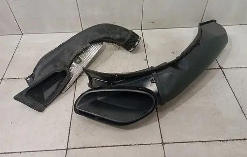 Porsche 911 991 Turbo air intake inlet pipe/hose 99111022690