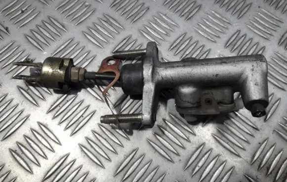 Toyota Yaris Clutch master cylinder 3145416010 31454-16010