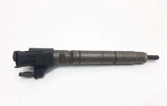 Volvo XC60 Fuel injector 31272767