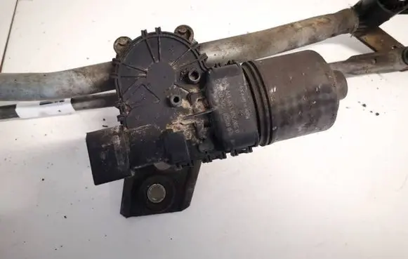 Opel Astra H Wiper motor 0390241538