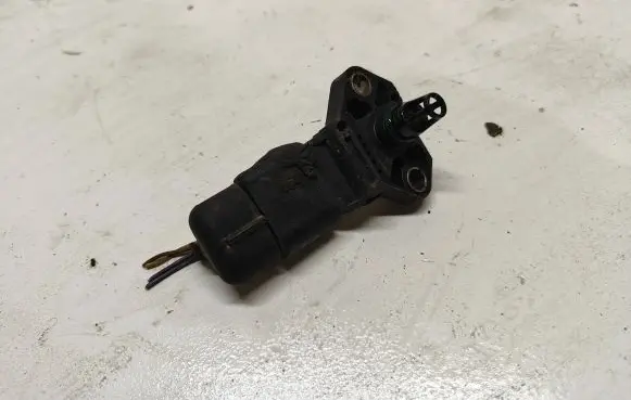 Volkswagen Touran I Air pressure sensor 0281002401 160525T0547C