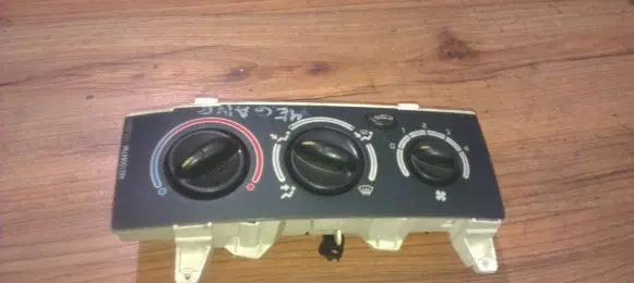 Renault Megane I Climate control unit 655738n 100839