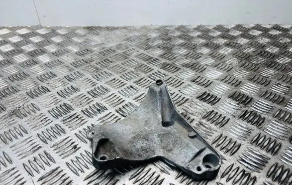 Audi A4 S4 B6 8E 8H A/C compressor mount bracket 06C260835B
