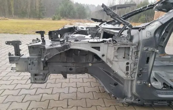 Volvo S90, V90 Front side member 