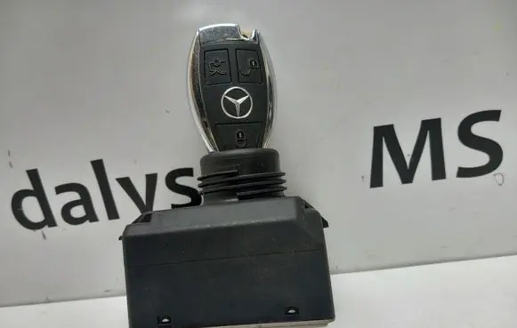 Mercedes-Benz CLS C218 X218 Ignition lock A2189054701 2189054701