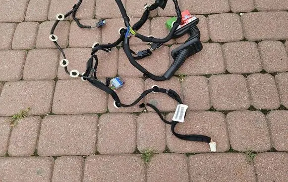 Opel Mokka B Front door wiring loom/harness boot 9854380380-