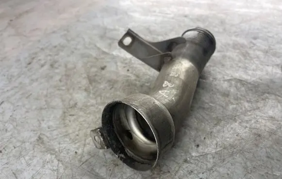 Audi A8 S8 D3 4E Intercooler hose/pipe 4E0145872 4E0145872D