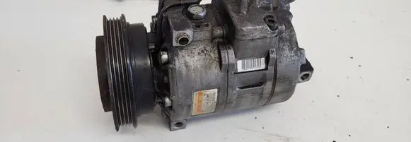 Volkswagen PASSAT B5 Air conditioning (A/C) compressor (pump) 8D0260808 4472009638 4U11799