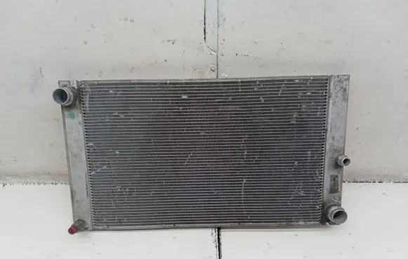 BMW 7 E65 E66 Coolant radiator 7795138 E3777003