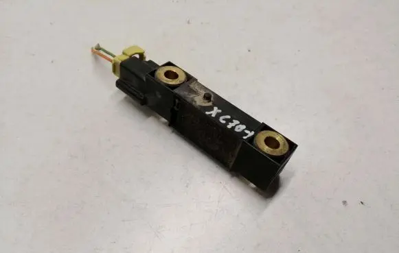 Volvo XC70 Airbag deployment crash/impact sensor 8622365 201000 001424