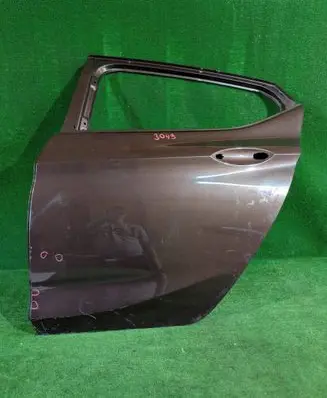 Opel Astra K Rear door