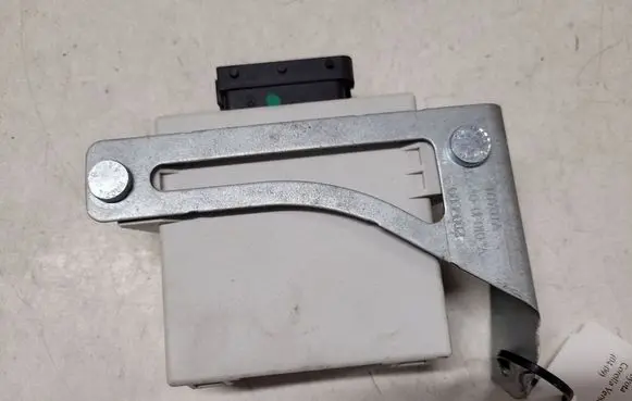 Toyota Corolla Verso AR10 Window wiper relay 859400F010