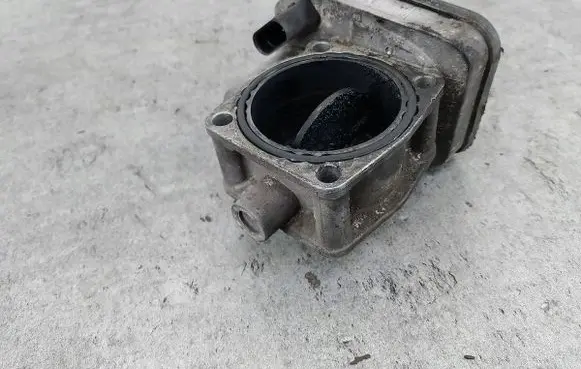 Opel Meriva A Throttle body valve 897376266