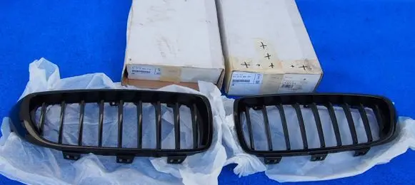 BMW 4 F32 F33 Front grill 9491771 9491772