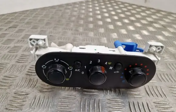 Fiat Talento Climate control unit 30080060