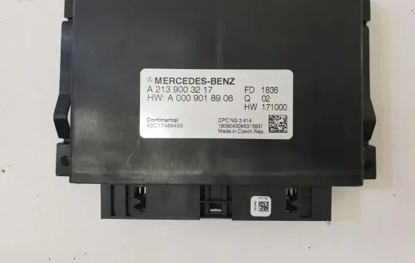 Mercedes-Benz E W213 Gearbox control unit/module A2139003217