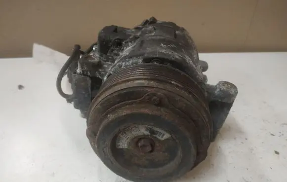 BMW 1 E81 E87 Air conditioning (A/C) compressor (pump) 4472601851 07J12048