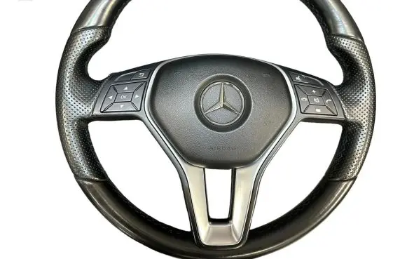 Mercedes-Benz CLS C218 X218 Steering wheel A2184600818 A21846008189E38 A0008605103