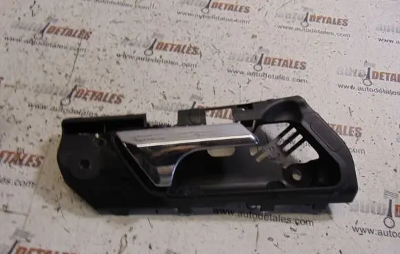 Mercedes-Benz GL X164 Front door interior handle