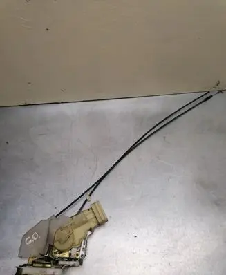 Toyota Prius (XW10) Rear door lock