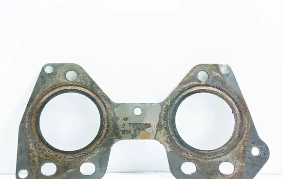 BMW 5 F10 F11 Other exhaust manifold parts 7797390