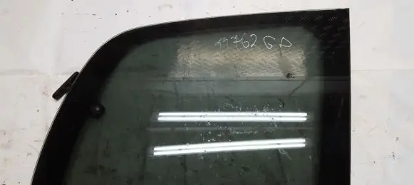 Opel Sintra Rear side window
