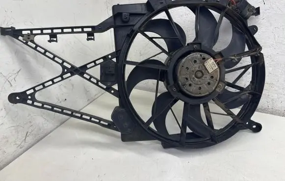 Opel Zafira A Electric radiator cooling fan 24413317