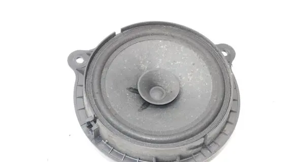 Opel Movano B Front door speaker
