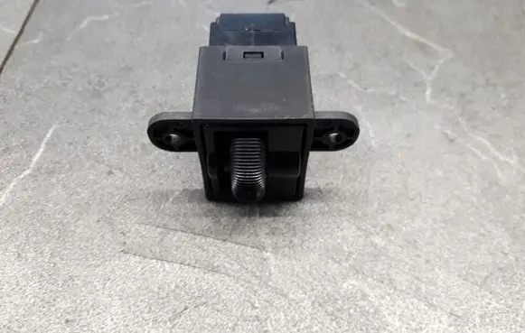 Mitsubishi Galant Fog light switch pokretlo