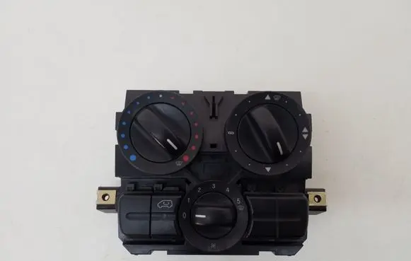 Mercedes-Benz Vito Viano W639 Air conditioner control unit module A6398301185
