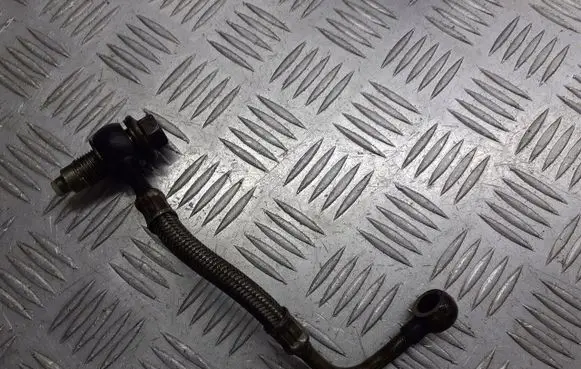 Volvo V50 Turbo turbocharger oiling pipe/hose