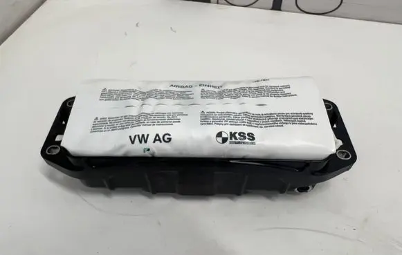 Porsche Cayenne (9Y0 9Y3) Passenger airbag 9Y0880204E