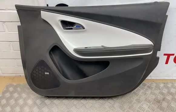Opel Ampera Front door card panel trim 22790156