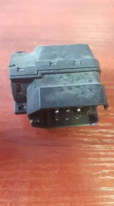 BMW X3 E83 Ignition lock contact 6901961