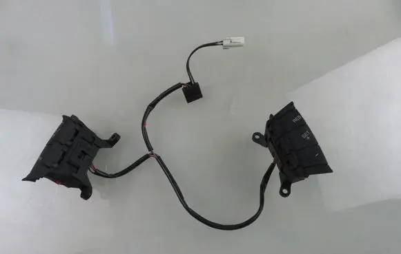 Ford Focus Multifunctional control switch/knob 4M5T9E740AA