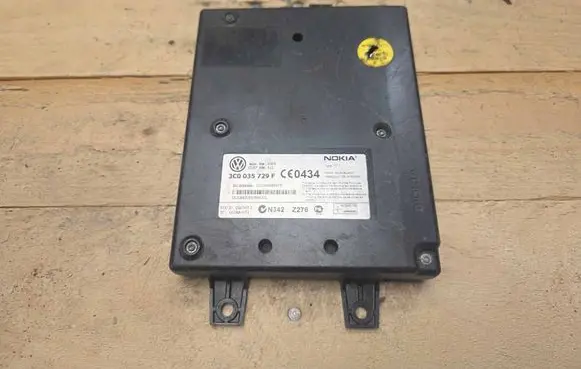 Volkswagen PASSAT B6 Phone control unit/module 3C0035729F