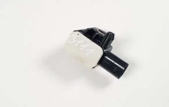 Mercedes-Benz B W246 W242 Airbag deployment crash/impact sensor A1668210151