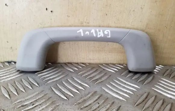 Hyundai i40 Rear interior roof grab handle 853403Z000