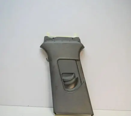 (B) pillar trim (bottom)